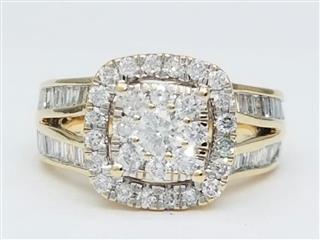14K Yellow Gold Diamond Fashion Ring Size 4